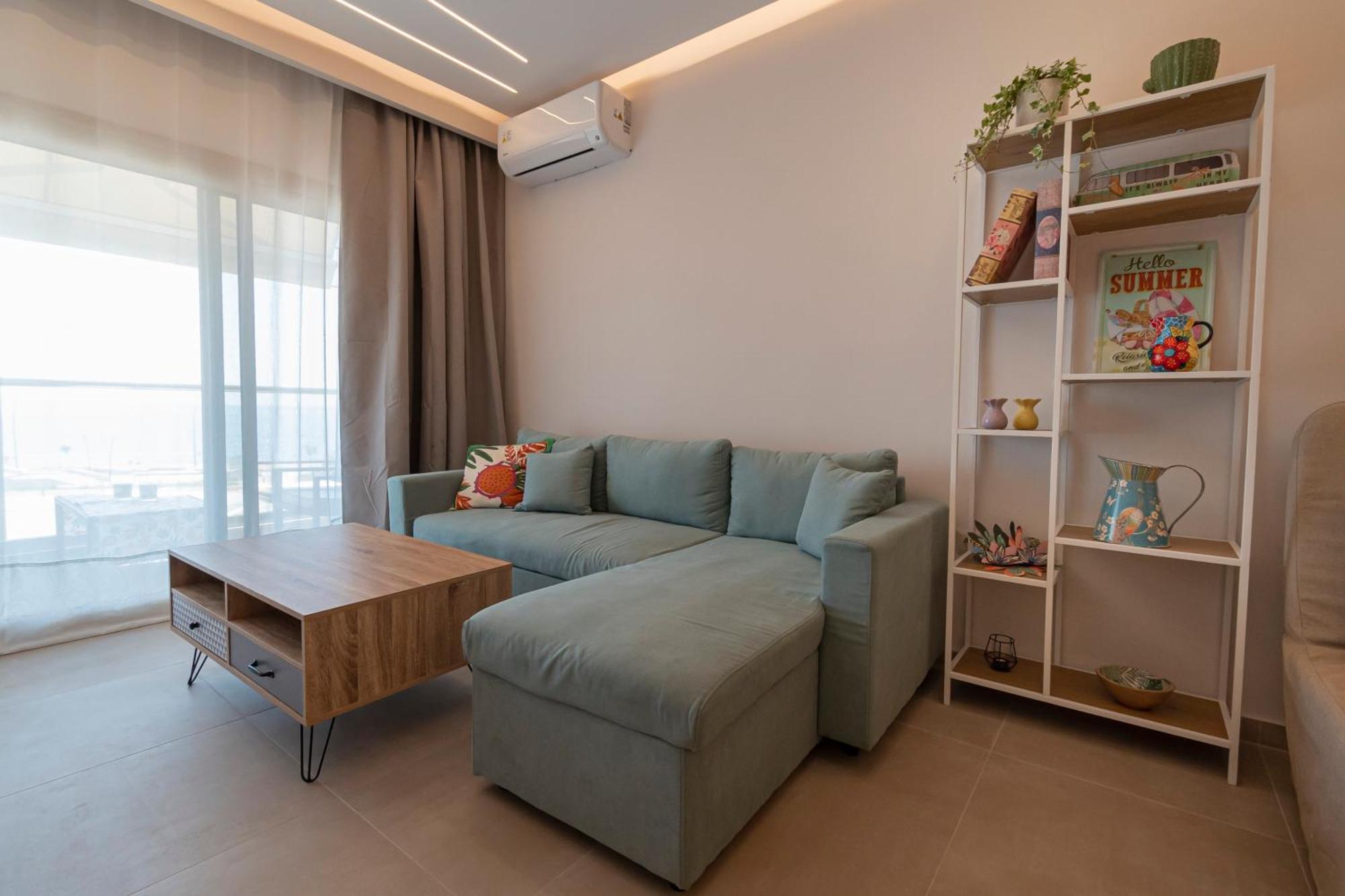 Appartement Demare - *